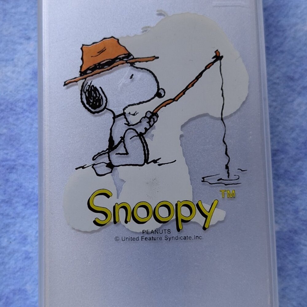 Snoopy/Peanuts plastic watch boxes - Picture 2 of 5